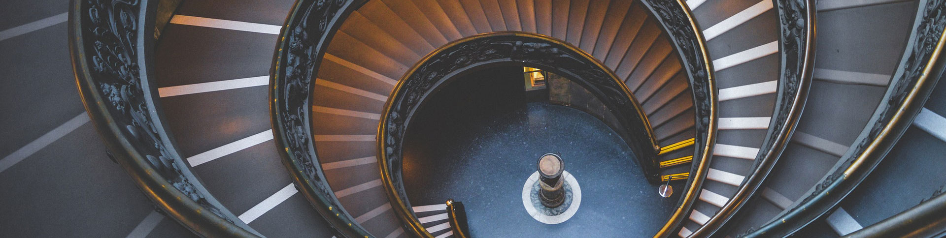 北京尹華斌設計事務所宣傳網站|一網天行-網站建設小程序APP系統(tǒng)軟件開發(fā)公司