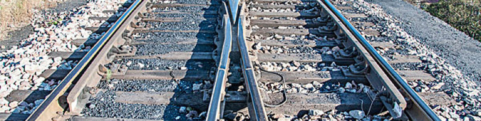 人民鐵道網-中國鐵路新聞門戶網站|一網天行-網站建設小程序APP系統(tǒng)軟件開發(fā)公司